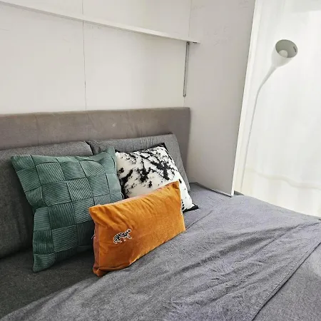 Large Air-conditioned For 7 People, Free Parking Appartement Paris